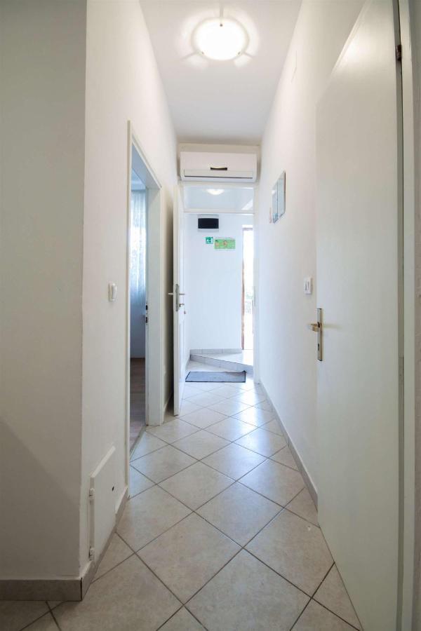 Apartments Dara Umag Exterior foto