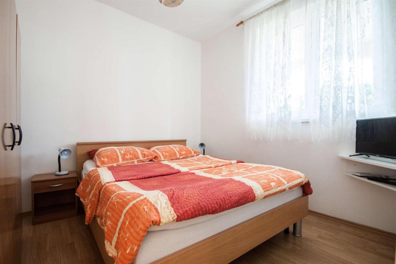 Apartments Dara Umag Exterior foto