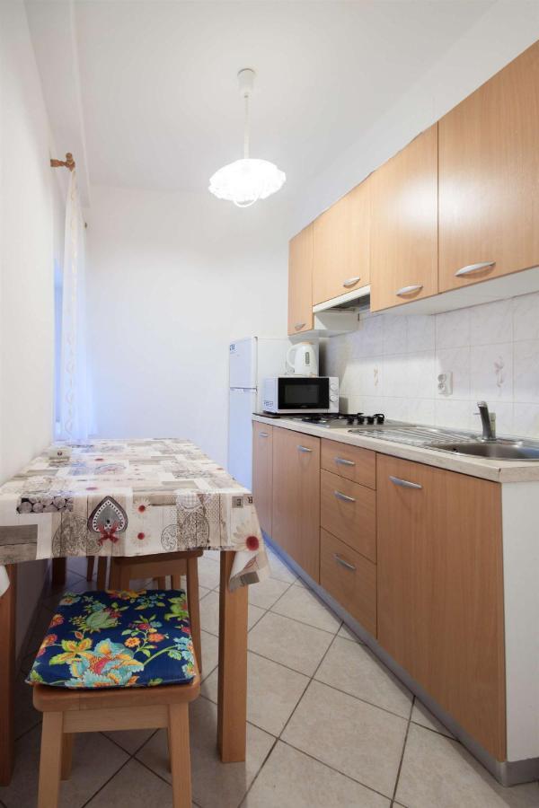 Apartments Dara Umag Exterior foto
