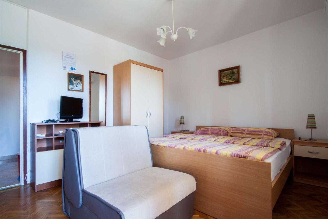 Apartments Dara Umag Exterior foto