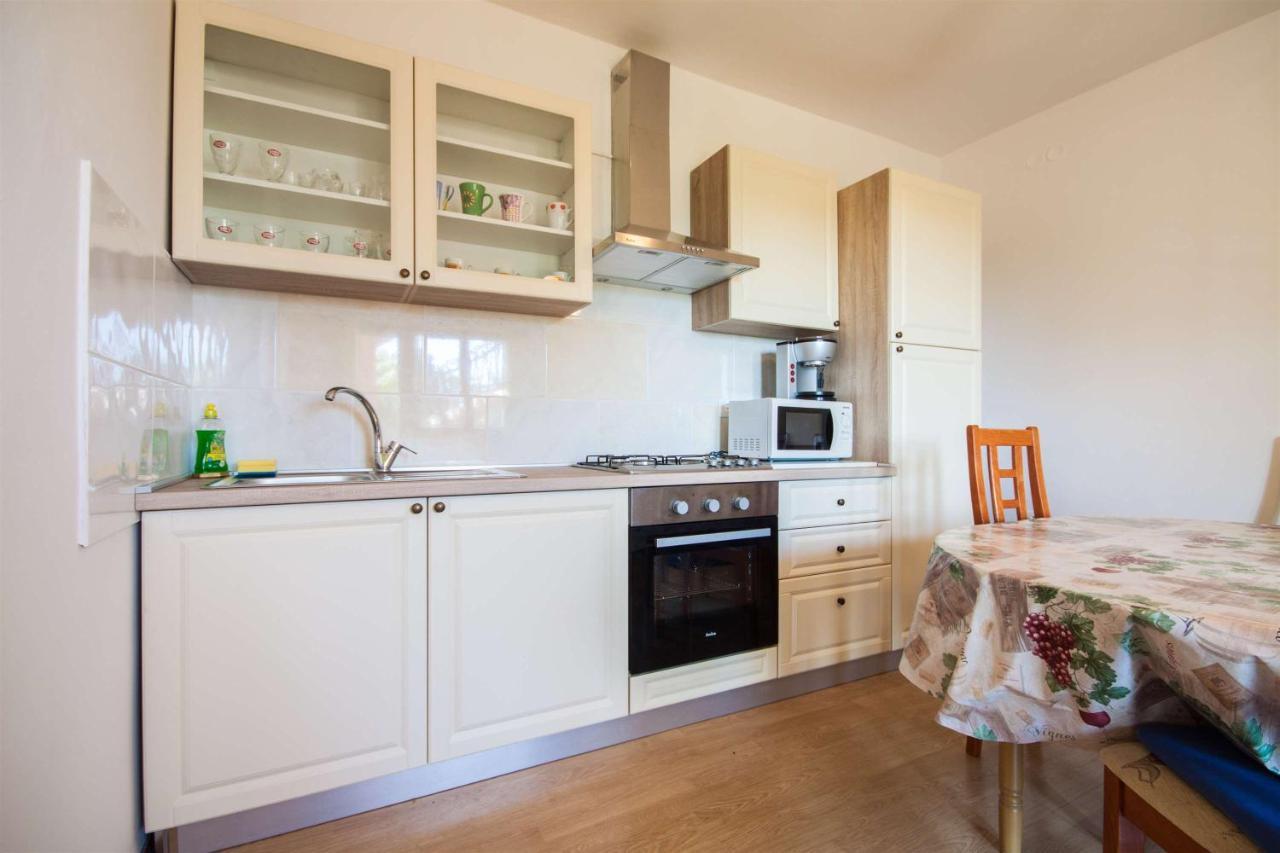 Apartments Dara Umag Exterior foto